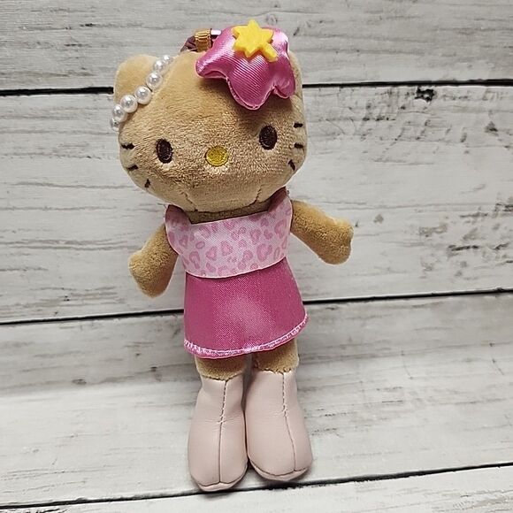 Sanrio Accessories - Hello Kitty 90s Style Pink Leopard Pattern Plush | Keychain/Bag Charm Mascot